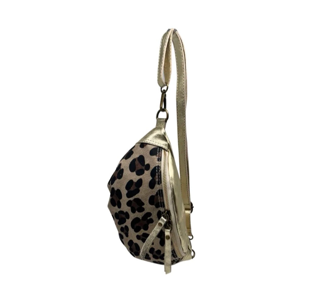 Sac banane cuir Léopard.