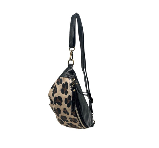 Sac banane cuir Léopard.