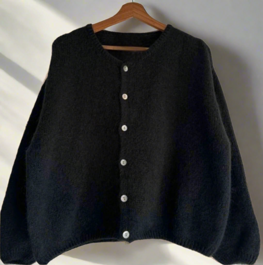 Gilet cardigan noir réversible mohair col rond 6 boutons nacrés