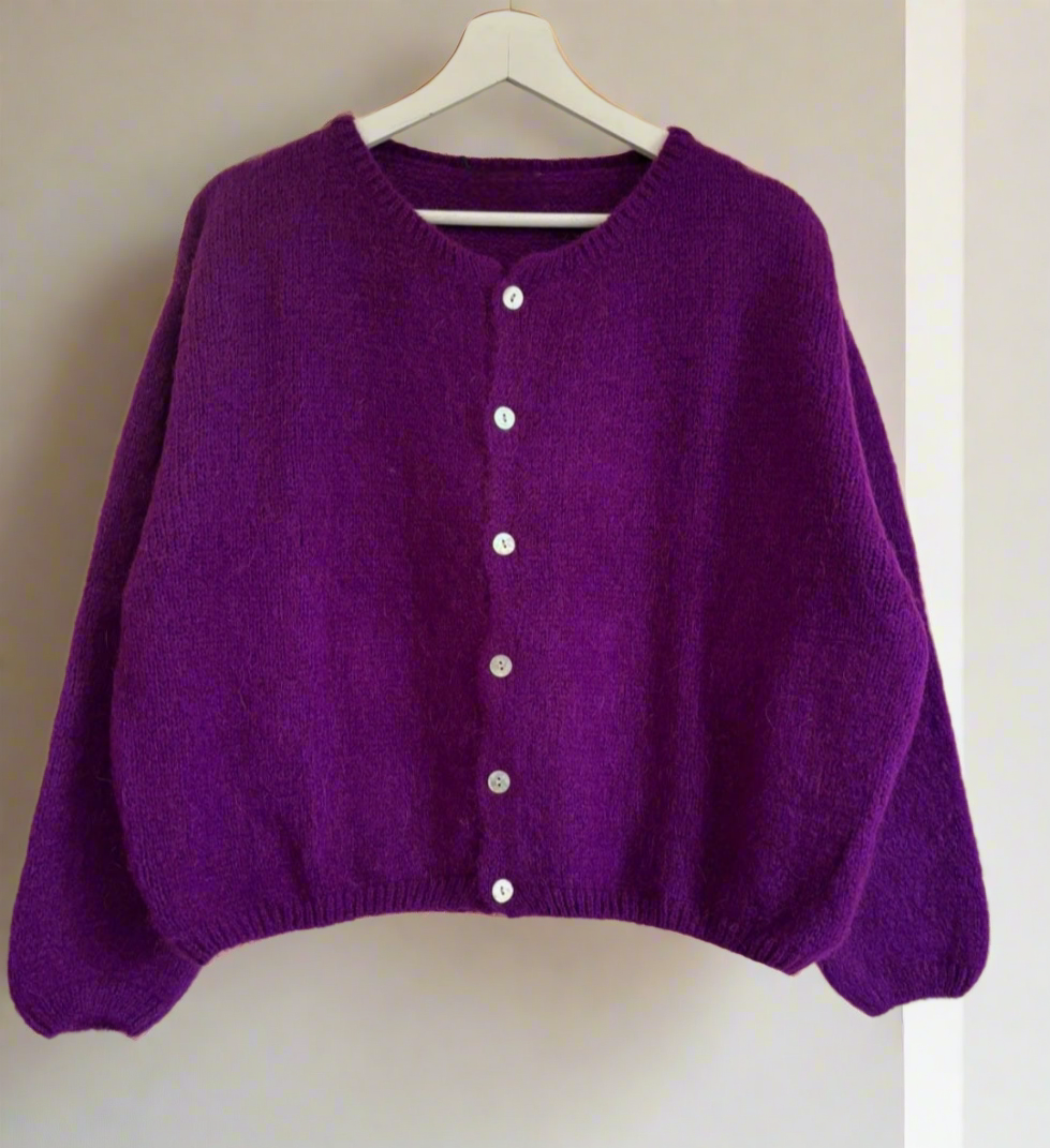 Gilet cardigan violine réversible mohair col rond 6 boutons nacrés