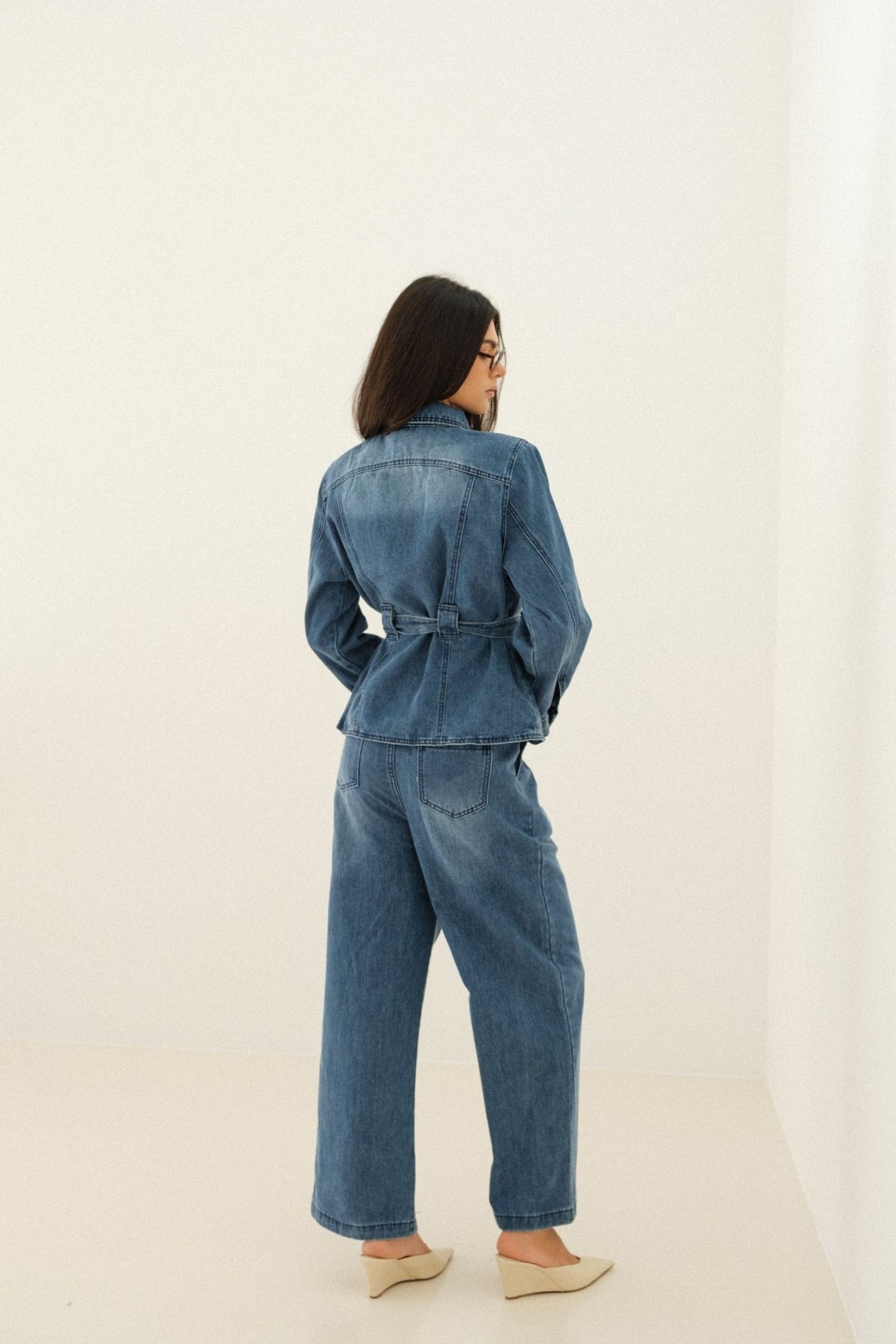 Ensemble denim femme TU du 34 au 42 - Veste ceinturée et pantalon large Firstcollection.fr 