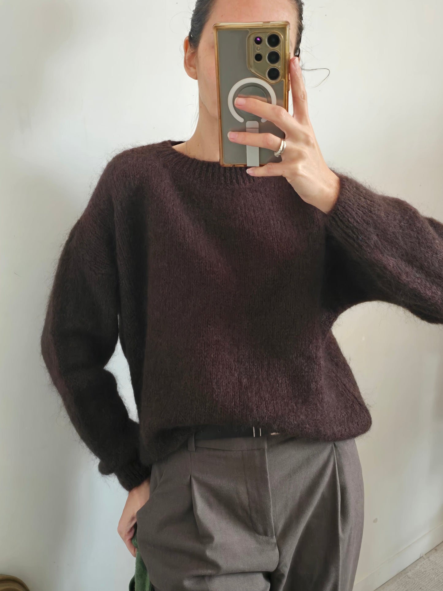 Pull fluffy marron chocolat col rond intemporel chic Firstcollection
