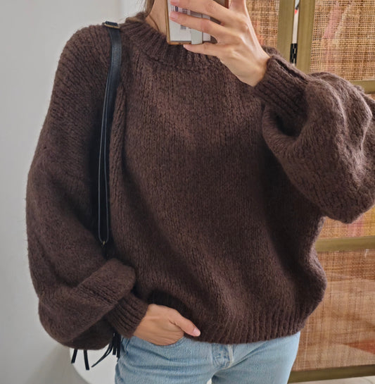 Pull Céline.