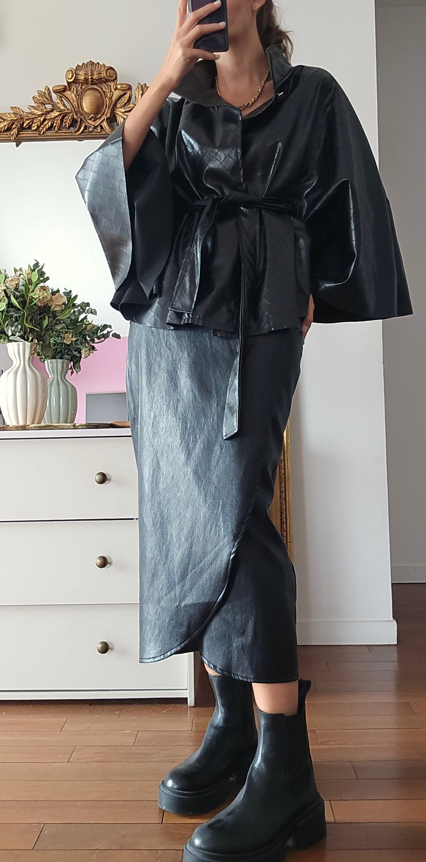 Jupe midi portefeuille femme en simili cuir noir Mady firstcollection 