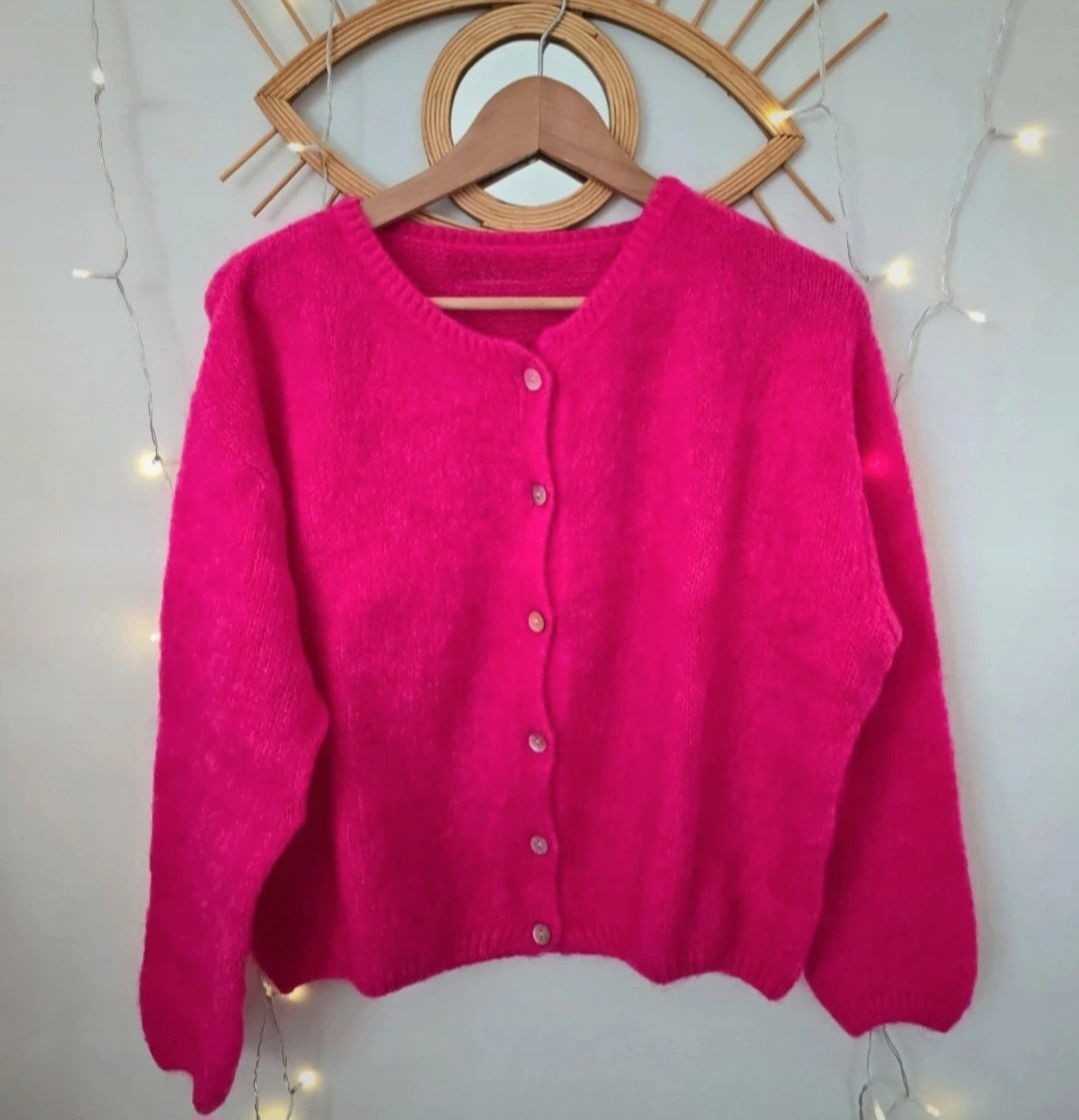 Gilet cardigan fuschia réversible mohair col rond 6 boutons nacrés