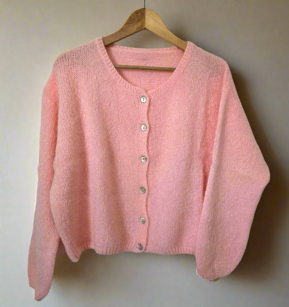 Gilet cardigan rose réversible mohair col rond 6 boutons nacrés
